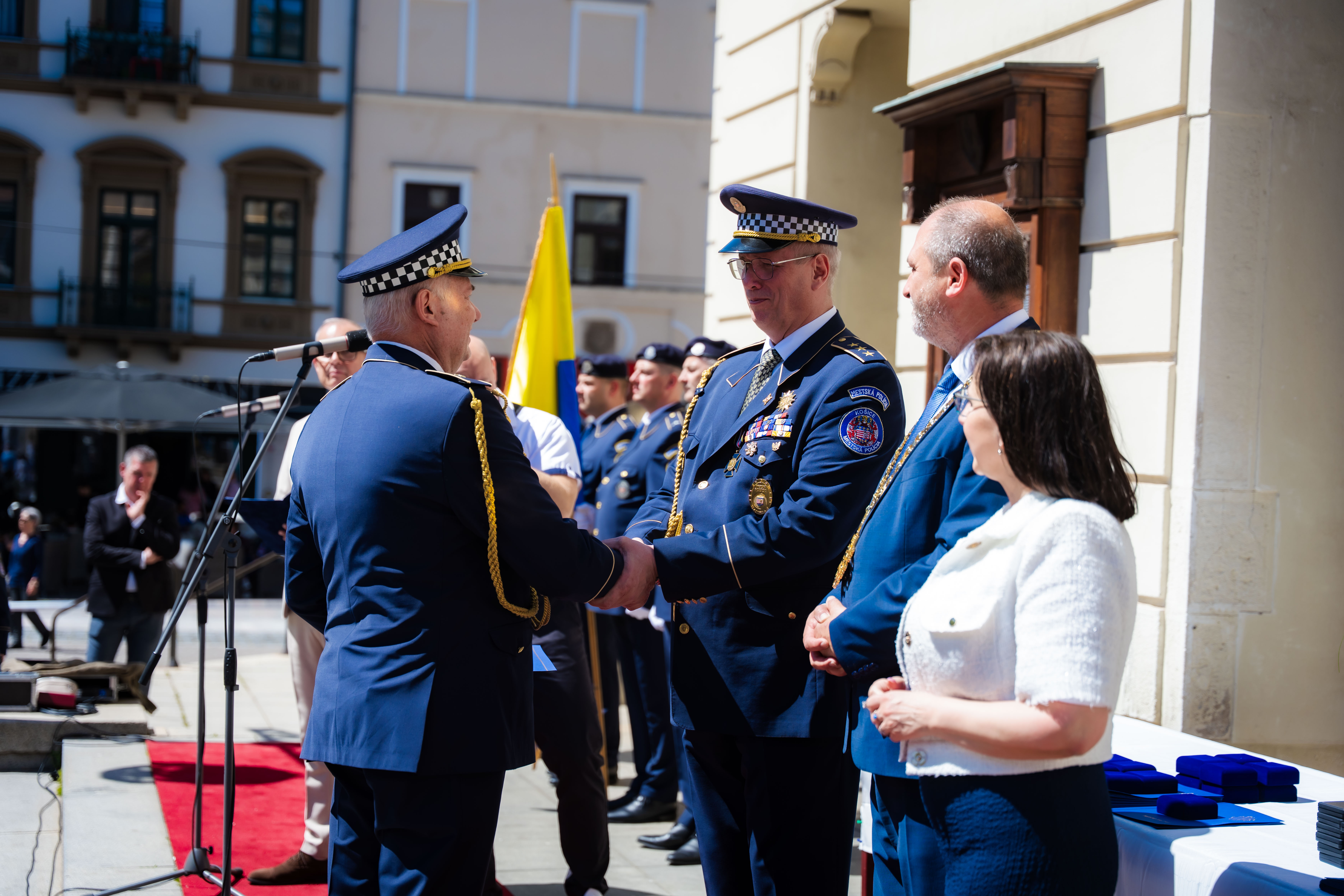 Slavnostne ocenovanie prislusnikov Mestskej policie mesta Kosice -1-68